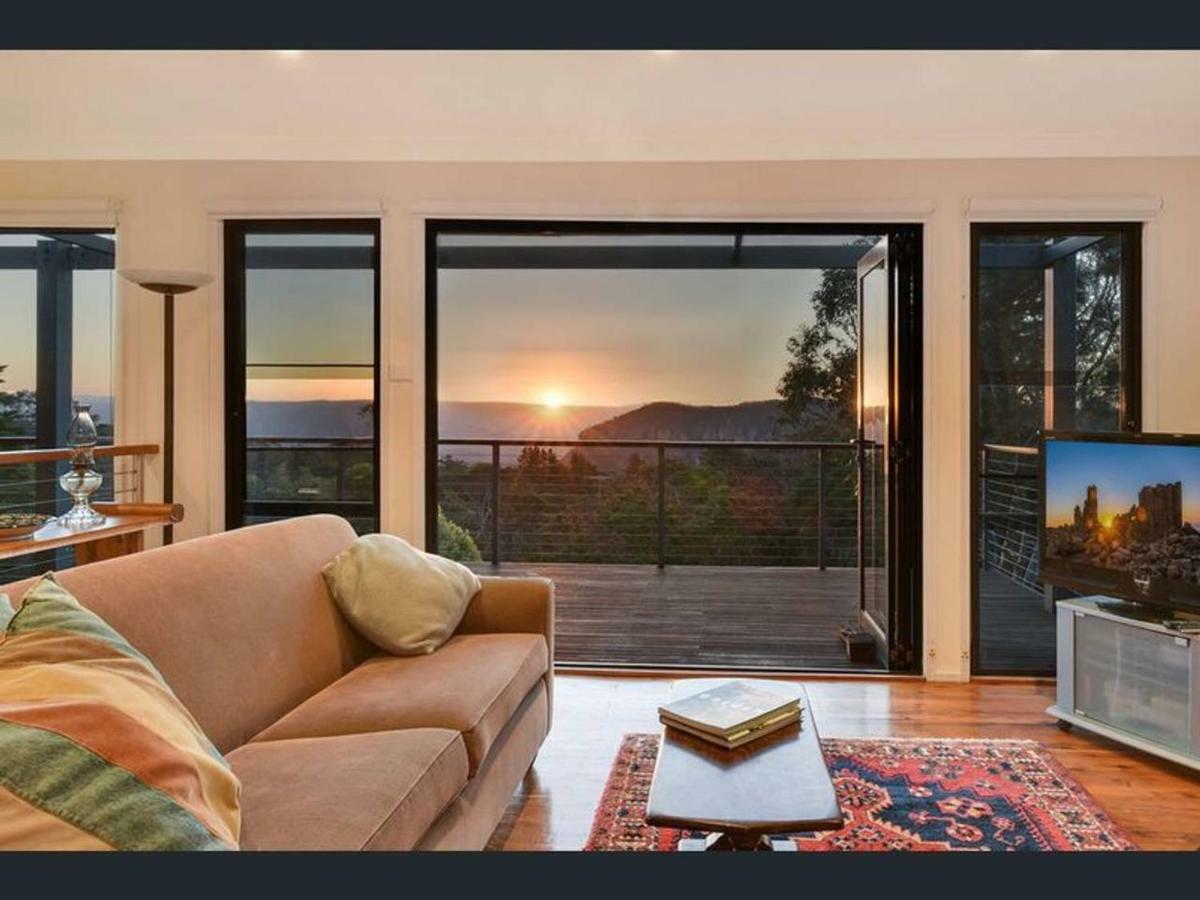 Narrow Neck Views - Peaceful 4 Bedroom Home With Stunning Views! Katoomba Exterior foto
